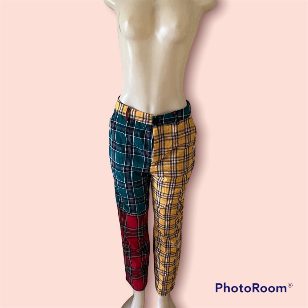 NWOT Mid Rise Plaid Multicolor Pants Size M